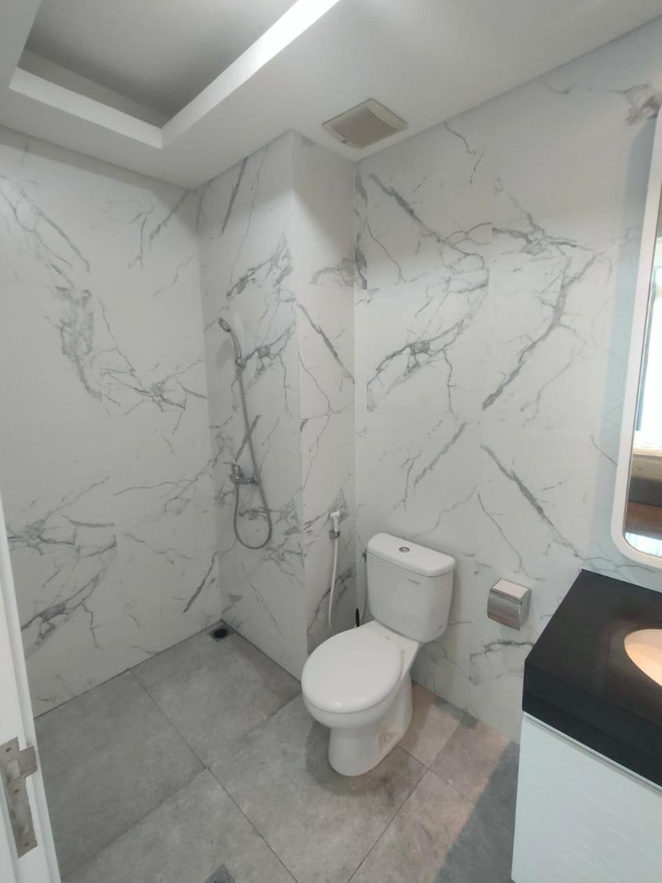 Super Penthouse Stmoritz Apartment, Lippomall Puri Indah جاكرتا المظهر الخارجي الصورة